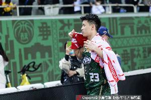 林葳最強校友都有誰？鴨王&狄龍在列 包含WNBA的同年狀元和榜眼！