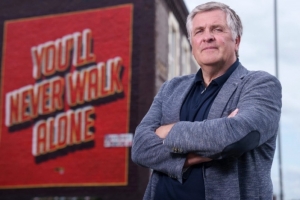 名宿：放現(xiàn)在克洛普不會多看我一眼，我認(rèn)為我更適合斯洛特的戰(zhàn)術(shù)