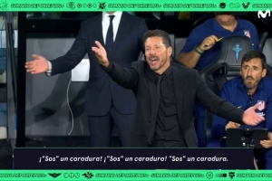 朗格萊兩黃變一紅離場，西蒙尼怒吼裁判：你真是厚顏無恥！