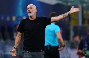 斯基拉：如果本周末無法戰(zhàn)勝萊切，佛羅倫薩主帥皮奧利可能下課