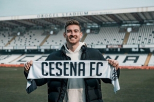 斯基拉：克林斯曼兒子喬納森將與意乙球隊切塞納續(xù)約至2028年