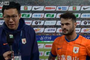 瓦科：很感謝克雷桑2次讓點(diǎn)給我，但我都沒罰進(jìn)，有信心拿下金靴