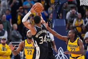 鍵盤俠|字母哥絕殺慶祝被罰款沒跑 這一刻喬丹&科比&司機附體