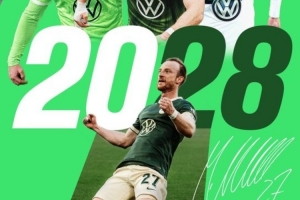 隊史出場紀(jì)錄保持者，官方：沃爾夫斯堡與隊長阿諾德續(xù)約至2028年