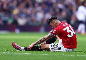 記者：舍什科不會(huì)前往國家隊(duì)報(bào)到，傷情不嚴(yán)重但仍需接受評(píng)估