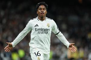 鋒線缺人！鏡報(bào)：曼聯(lián)冬窗或簽人，目標(biāo)恩德里克、弗拉霍維奇等人