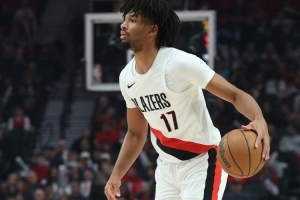 可惜了！謝頓·夏普18中12空砍賽季新高31分 三分5中3