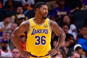 斯瑪特單場7斷 平濃眉科比路威等6人并列湖人隊史近29年里最多