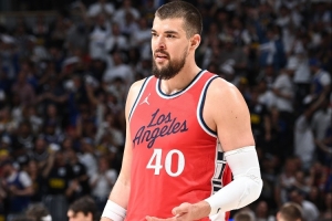 祖巴茨：我們必須提升得分加強籃板 年復(fù)一年地都在強調(diào)這些事