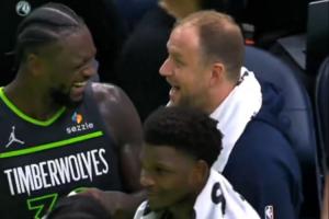 何意味??？威少壓哨三雙 蘭德?tīng)柡完?duì)友喜笑顏開(kāi)