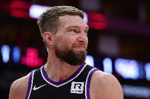 最后時(shí)刻不好！小薩博尼斯24中14空砍全場(chǎng)最高34分 另有11板3助